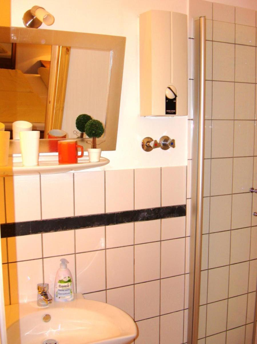Mosel Ferienhaus Kleine Merle Zell an der Mosel Esterno foto