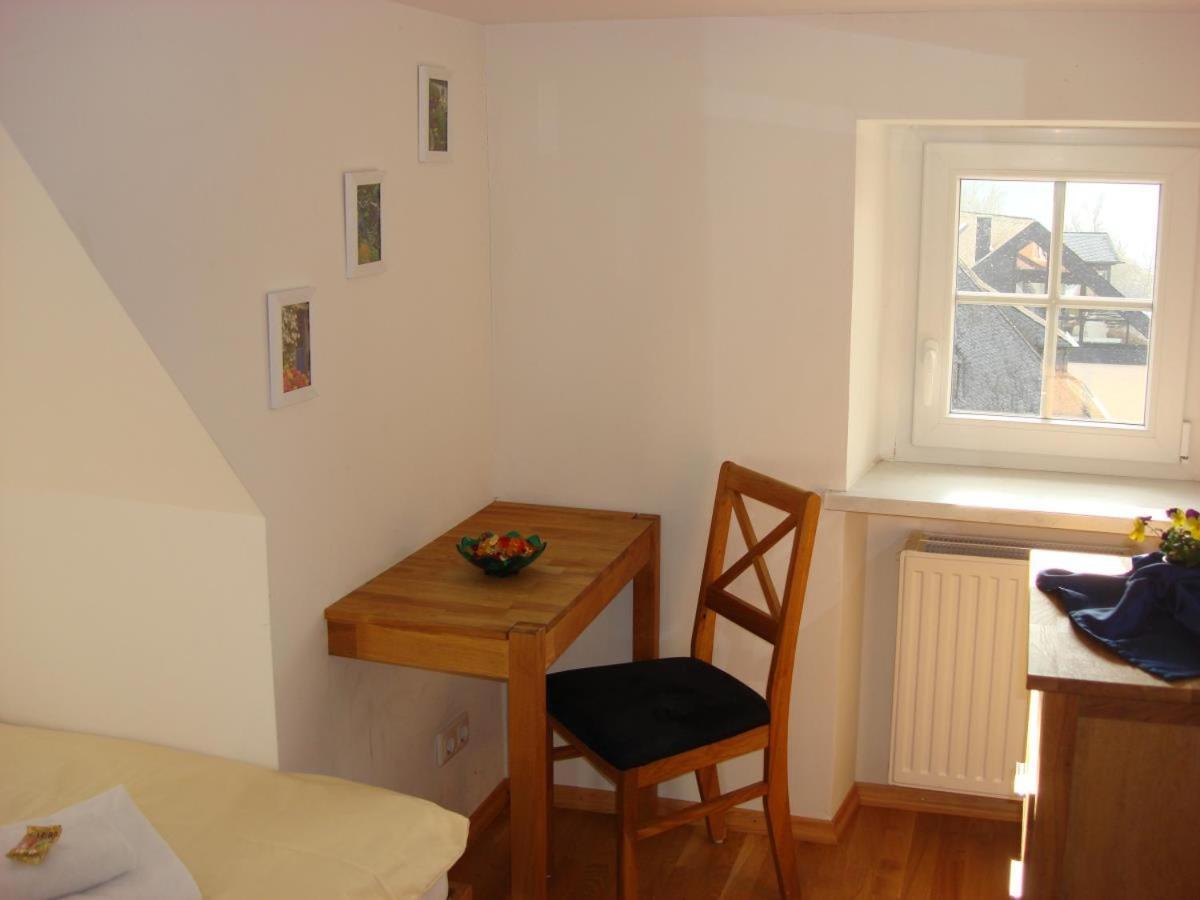 Mosel Ferienhaus Kleine Merle Zell an der Mosel Esterno foto